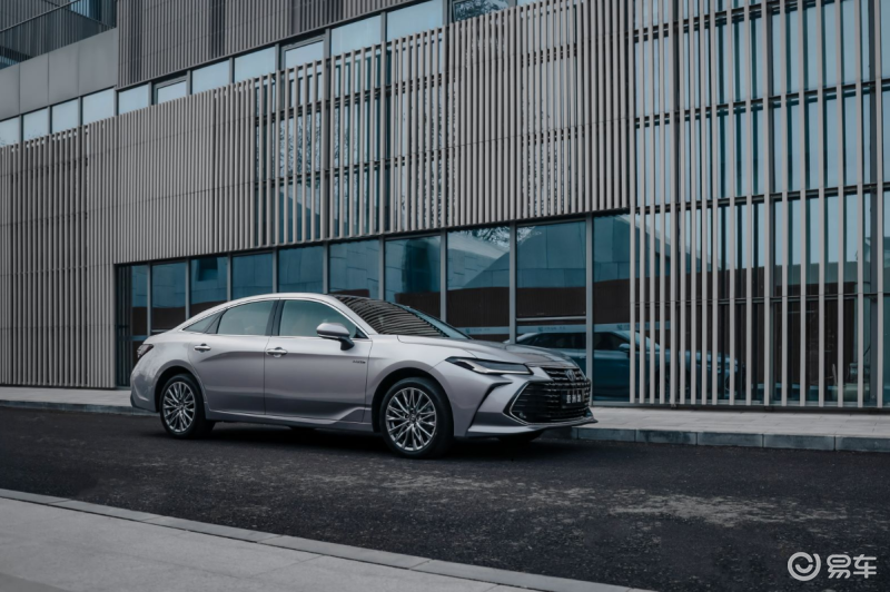 亚洲龙油电混合试驾