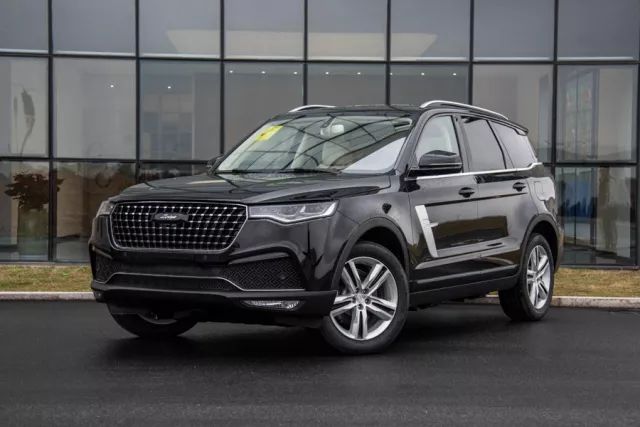 百万级suv 测评 w640_h427_983d2e7a1afd4b0990021d1ec0e2901d.jpeg
