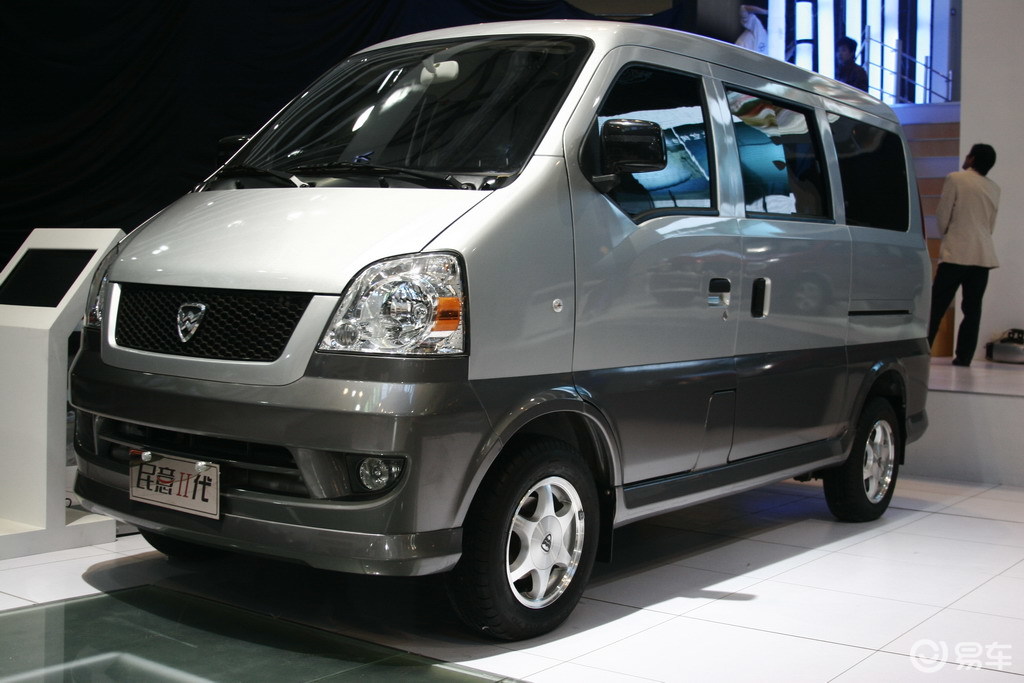 新车图片 哈飞新车 哈飞民意二代