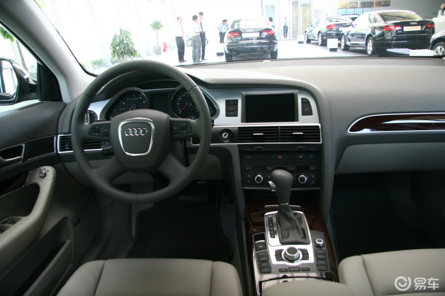 【奥迪a6l2009款2.4 舒适型内饰汽车图片-汽车图片大全】-易车