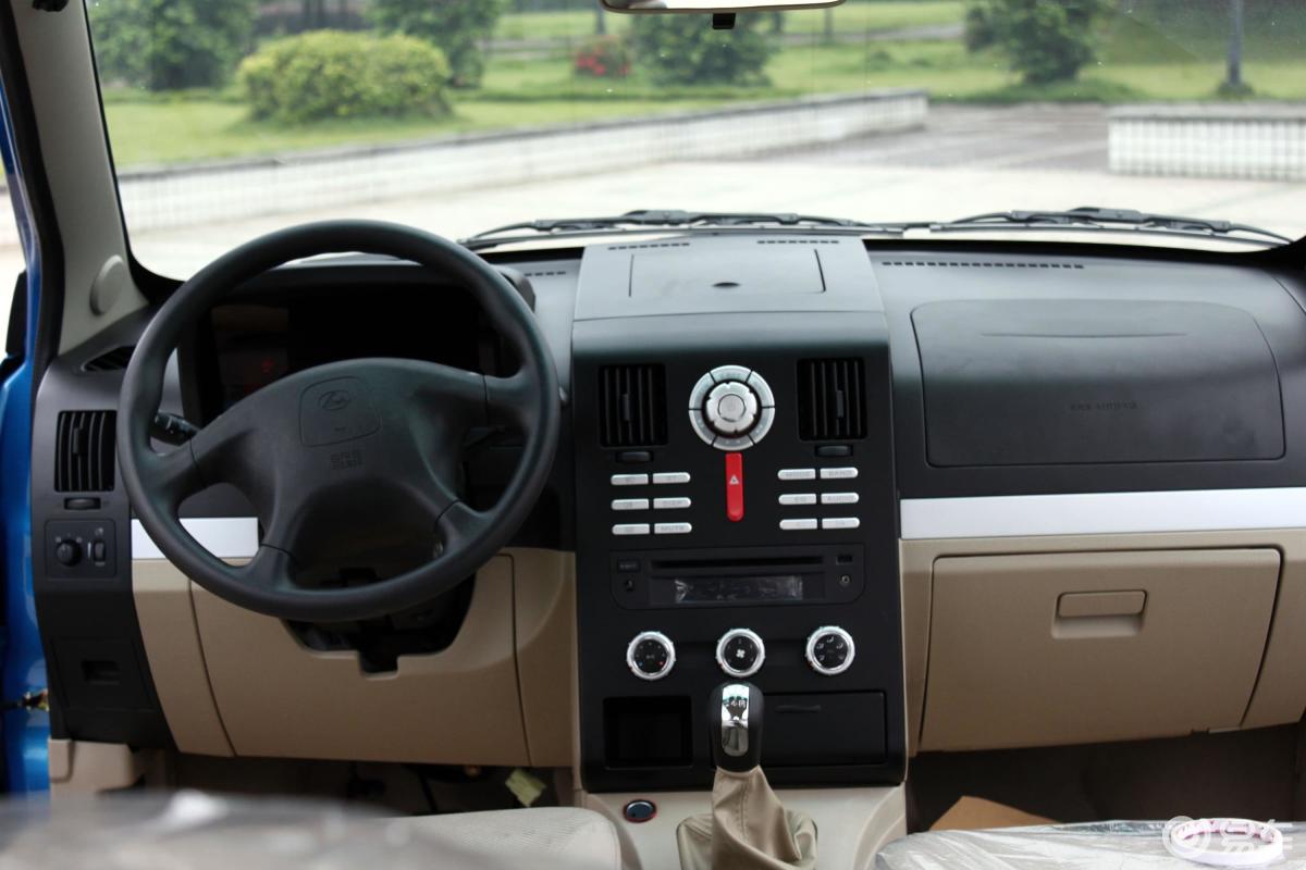 【猎豹cs72009款cfa6420ap 四驱舒适型内饰汽车图片-汽车图片大全】