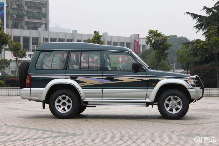 猎豹6481 2009款 2.2手动四驱