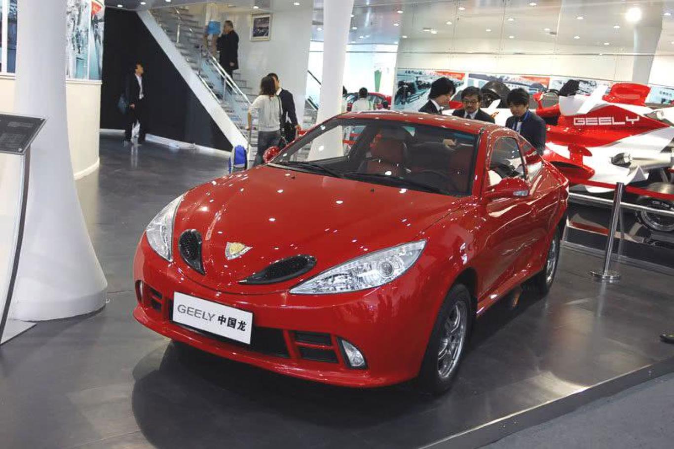 【中国龙1.8标准型侧前45度车头向左水平图片-汽车图片大全】-易车