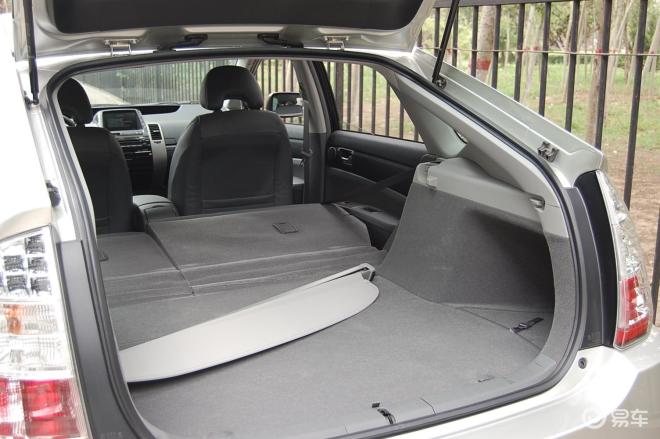 普锐斯 真皮导航版普锐斯空间