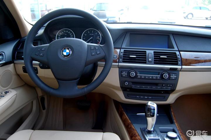 宝马x5(进口) xdrive30i 领先型宝马x5内饰