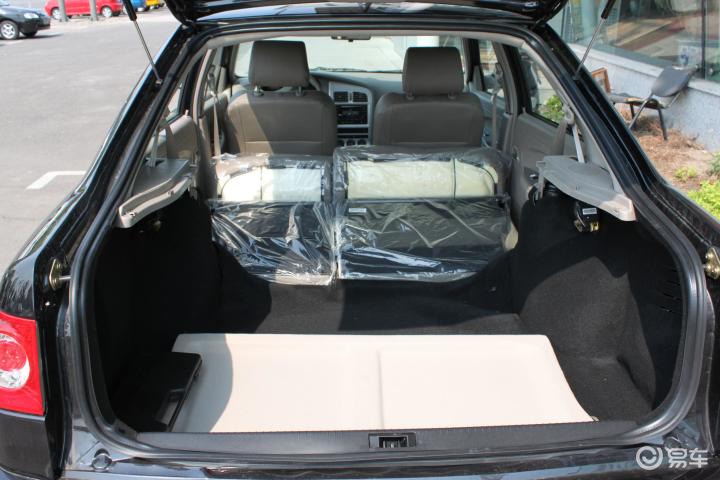 旗云1.5—mt 豪华型旗云 空间