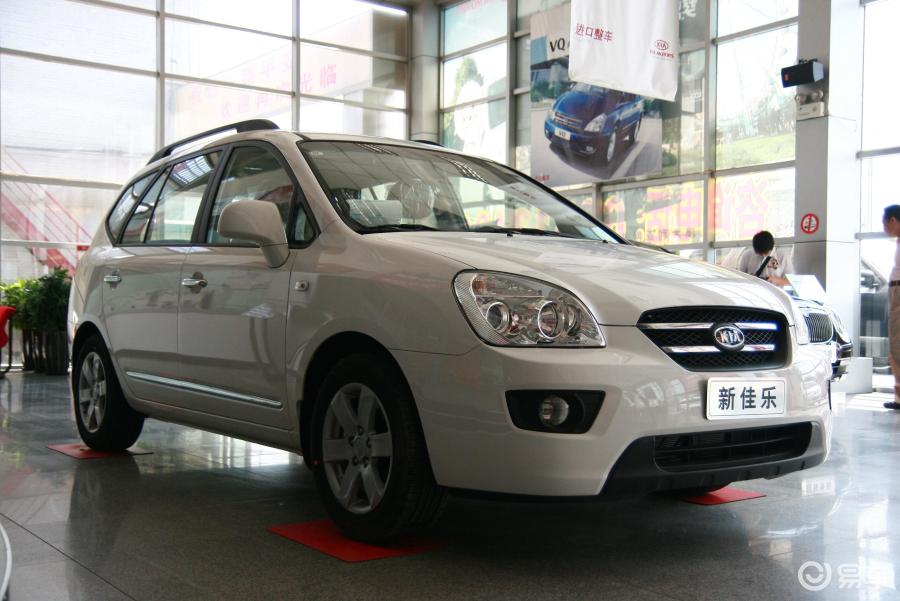 新佳乐(进口)7座舒适版起亚新佳乐外观易车网独家图片,谢绝其他媒体