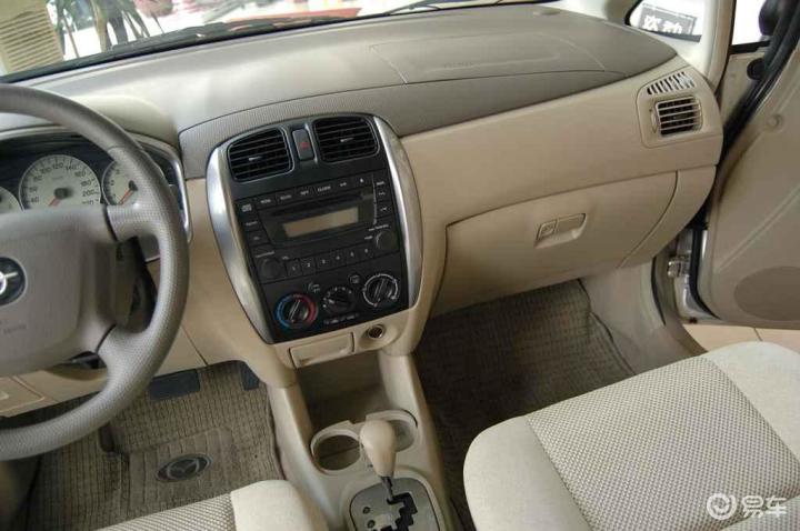 普力马 手动舒适型 glx 5座普力马内饰