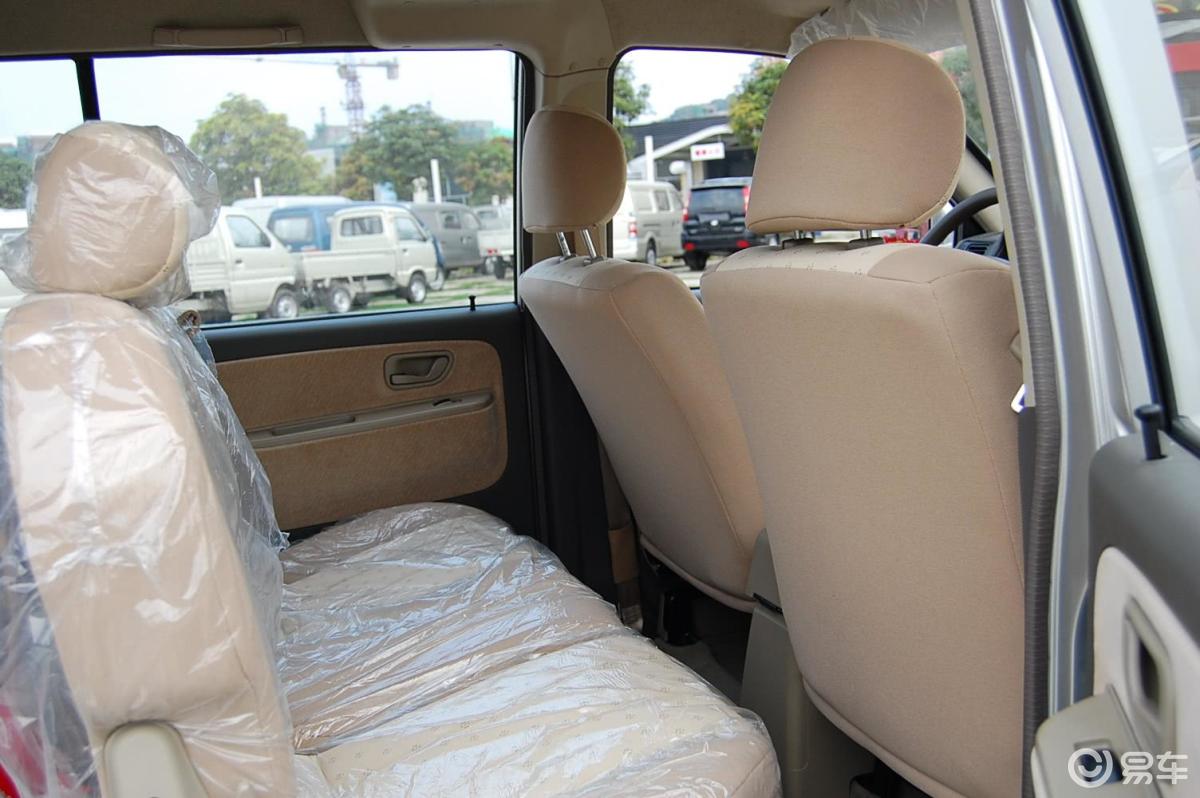 【富利卡2003款旗舰型(at)dn6445p内饰汽车图片-汽车图片大全】-易车