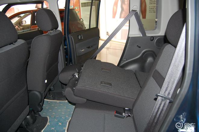 5l mt 豪华型长城酷熊内部空间易车网独家图片,谢绝其他媒体转载!