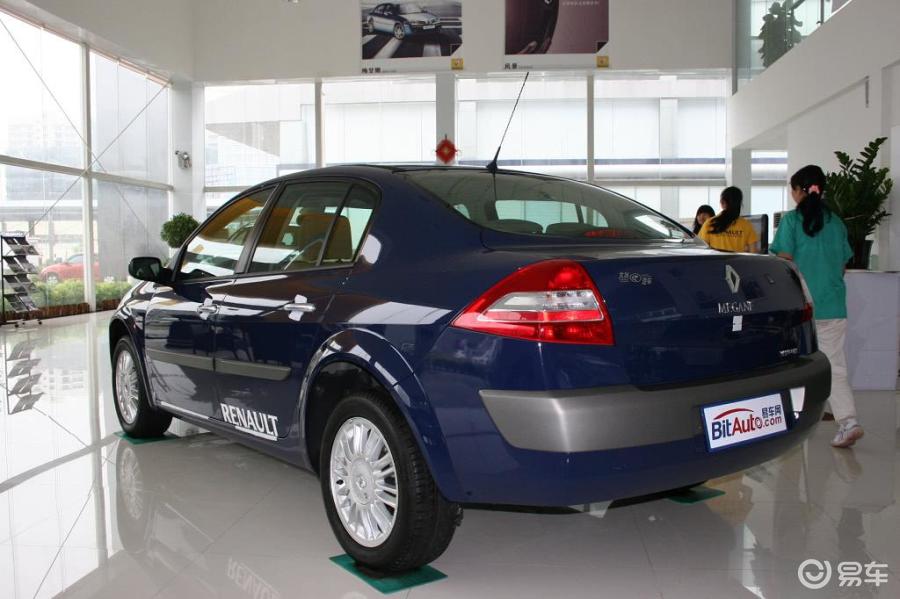 梅甘娜 2006款 三厢轿车