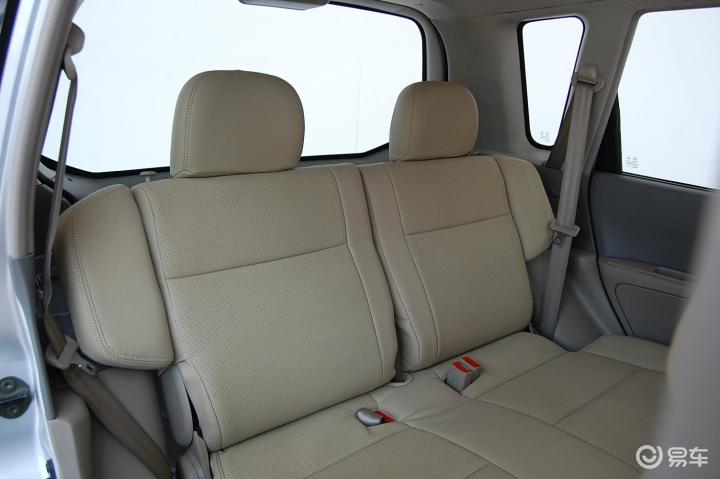 赛马 新时代赛马 1.5l手动舒适型哈飞赛马空间