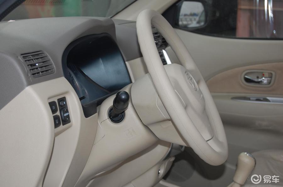 一汽森雅m80 森雅内饰图