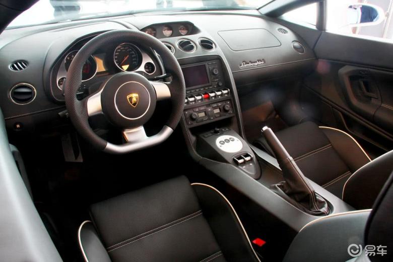 【盖拉多2008款lp560—4内饰全景正拍汽车图片-汽车图片大全】-易车网