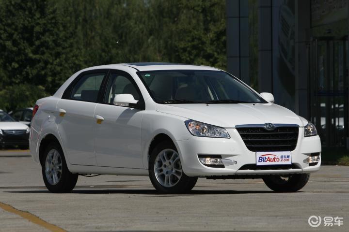 看过风神s30三厢的人还看过