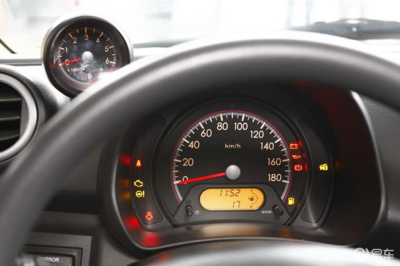 2009款 奥拓 豪华型 mt 仪表