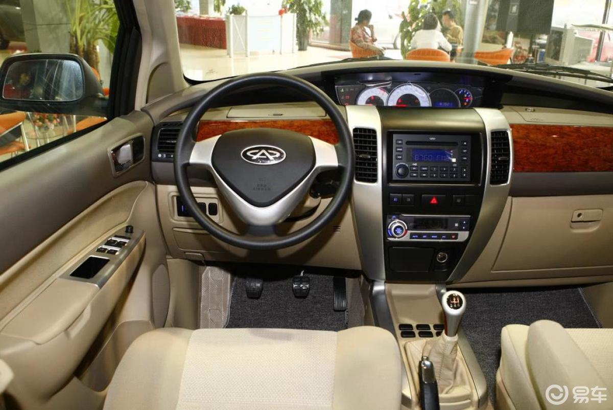 【威麟v52009款1.8—5mt 舒适型内饰汽车图片-汽车图片大全】-易车