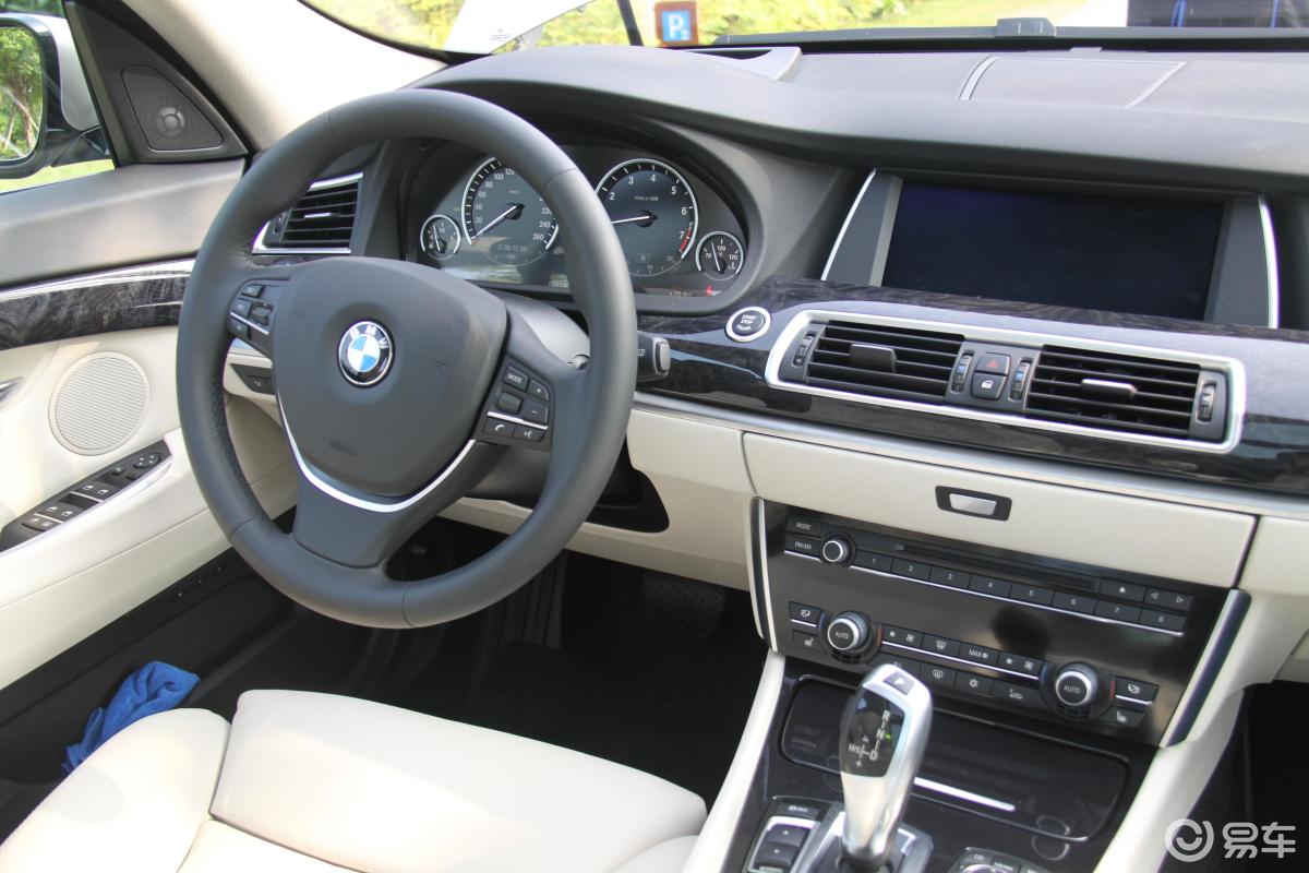 【宝马5系gt2010款550i 豪华型内饰汽车图片-汽车图片大全】-易车
