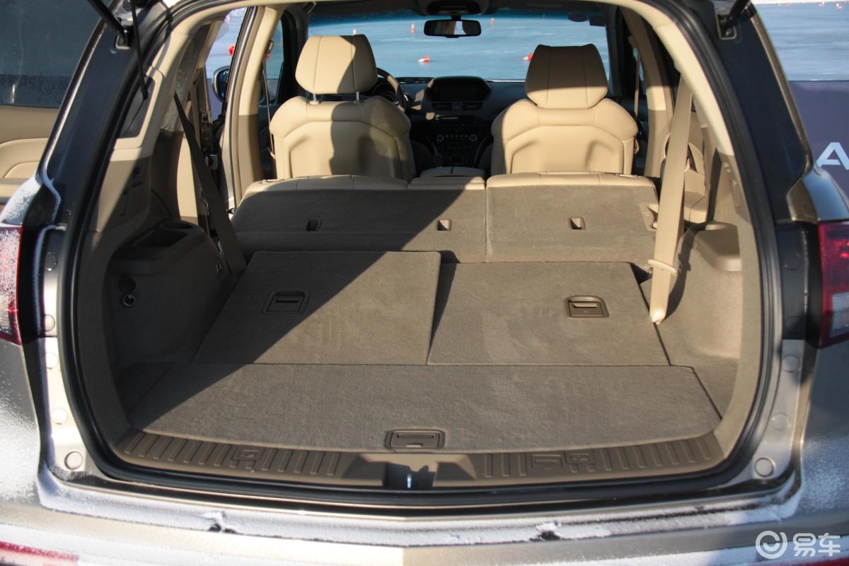 【讴歌mdx2010款舒适版行李箱空间(后排全放倒)汽车图片-汽车图片大全