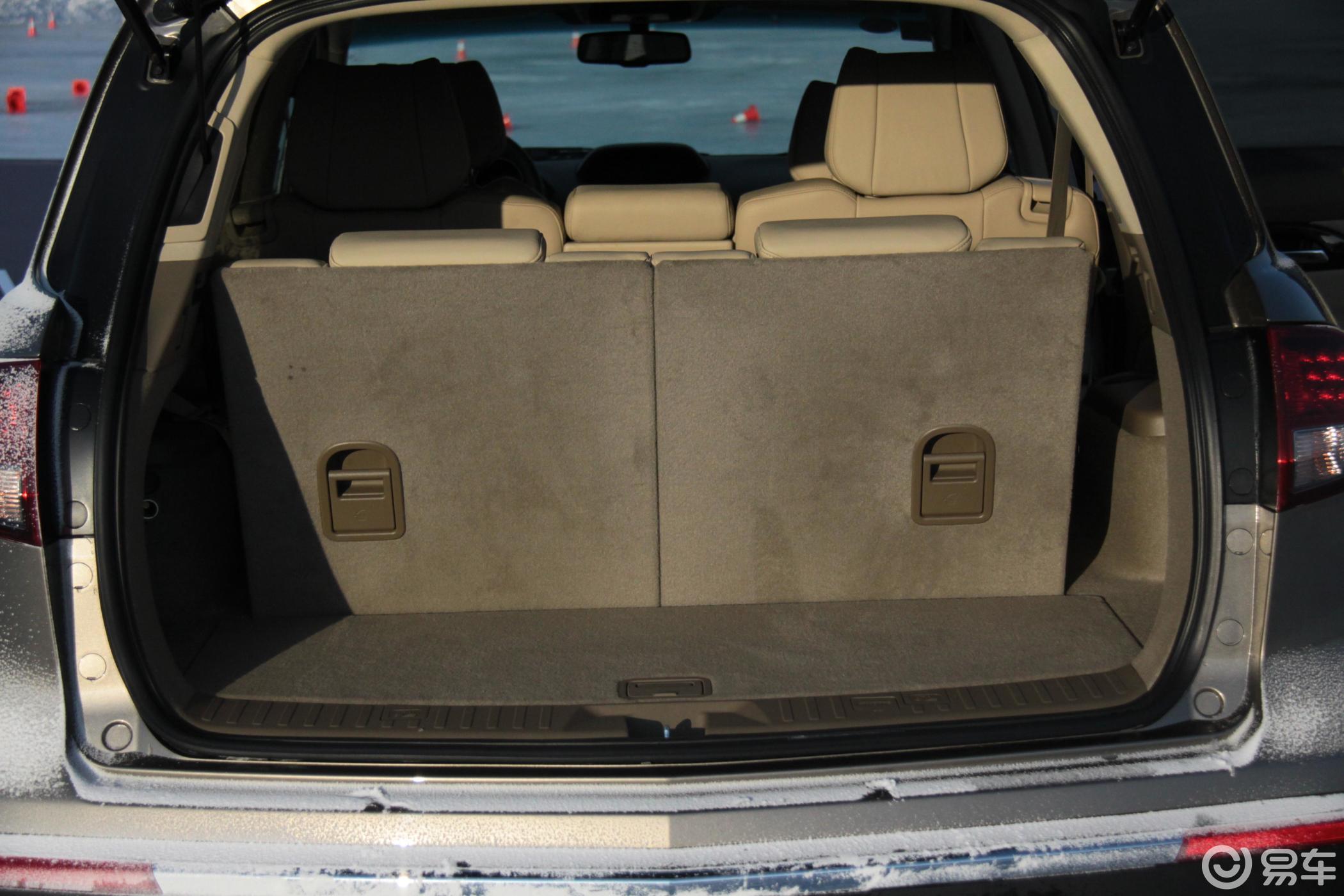 【讴歌mdx2010款舒适版空间汽车图片-汽车图片大全】-易车