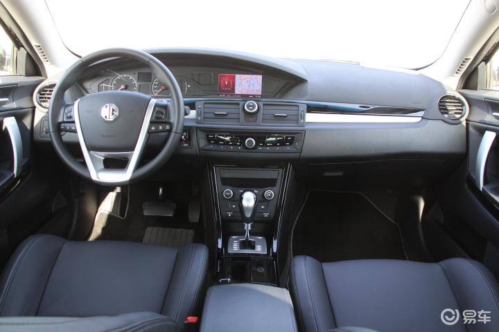 8t 精英版mg6内饰