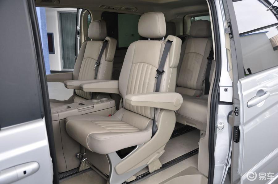 【唯雅诺2010款2.5l 豪华版空间汽车图片-汽车图片大全】-易车