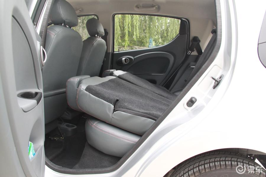 【奔奔mini2010款1.