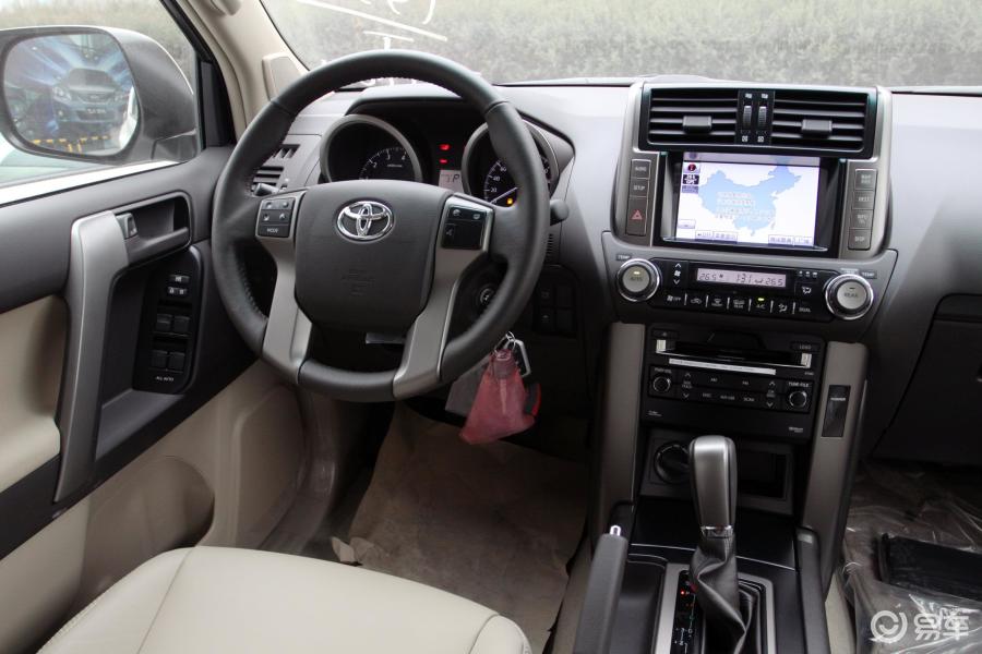 【普拉多2010款自动豪华版内饰汽车图片-汽车图片大全】-易车网