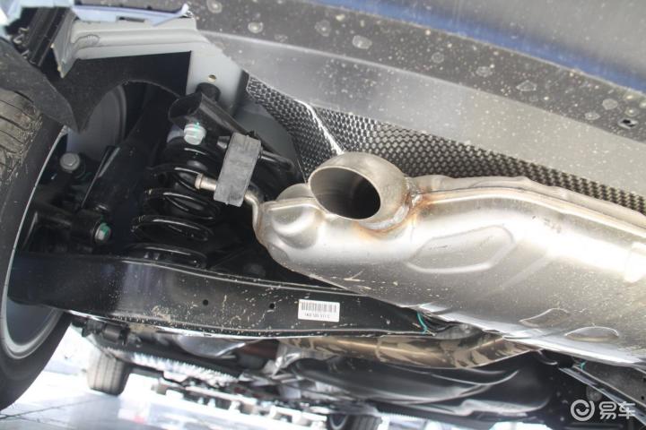 6l 自动舒适型 排气管(排气管装饰罩)