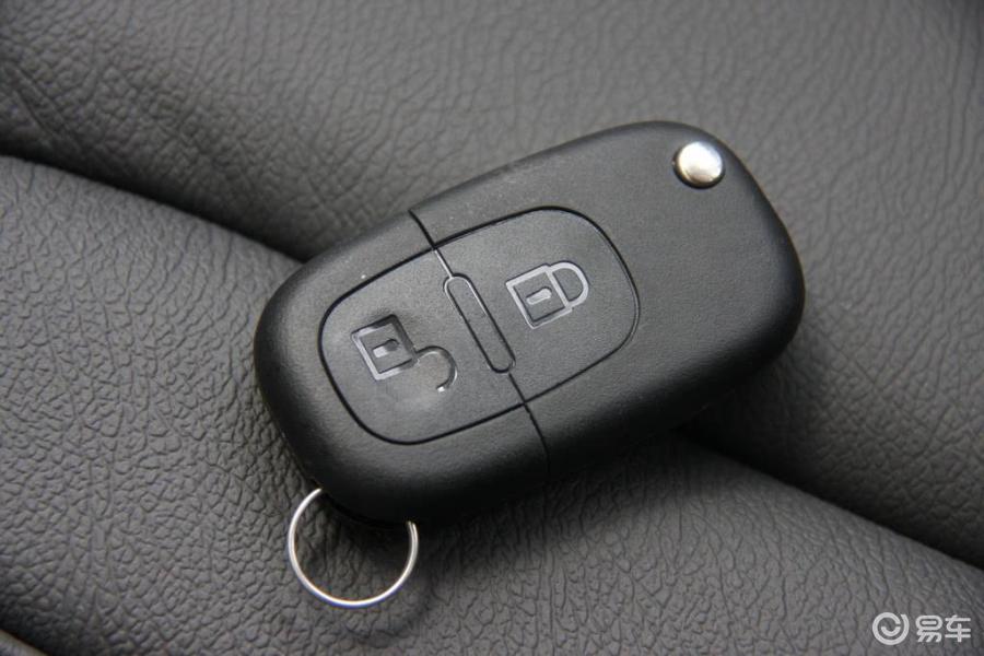 【风神s302011款尊贵型mt钥匙汽车图片-汽车图片大全】-易车