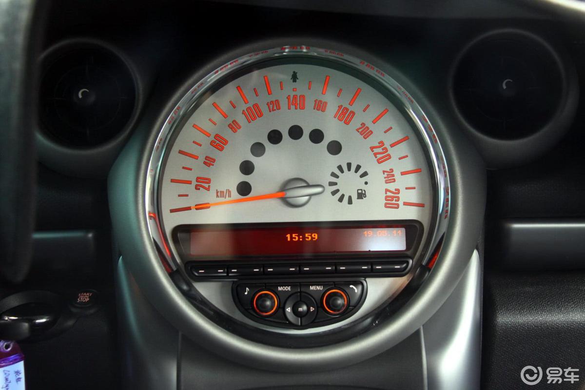 6t cooper s all 4仪表盘背光显示汽车图片-汽车图片大全】-易车