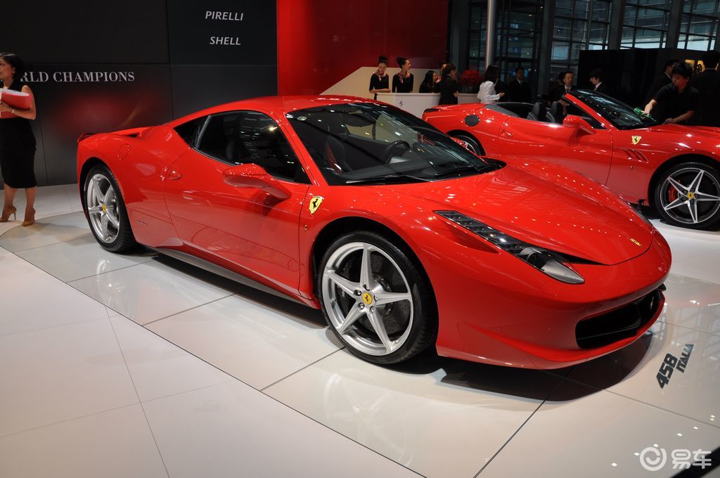 法拉利458(15/17)