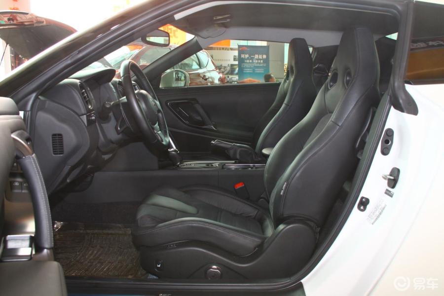 【日产gt-r2012款premium前排空间汽车图片-汽车图片大全】-易车网