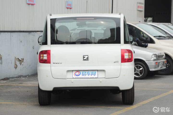 众泰m300 1.6l 汽油 豪华型 6座众泰m300 外观