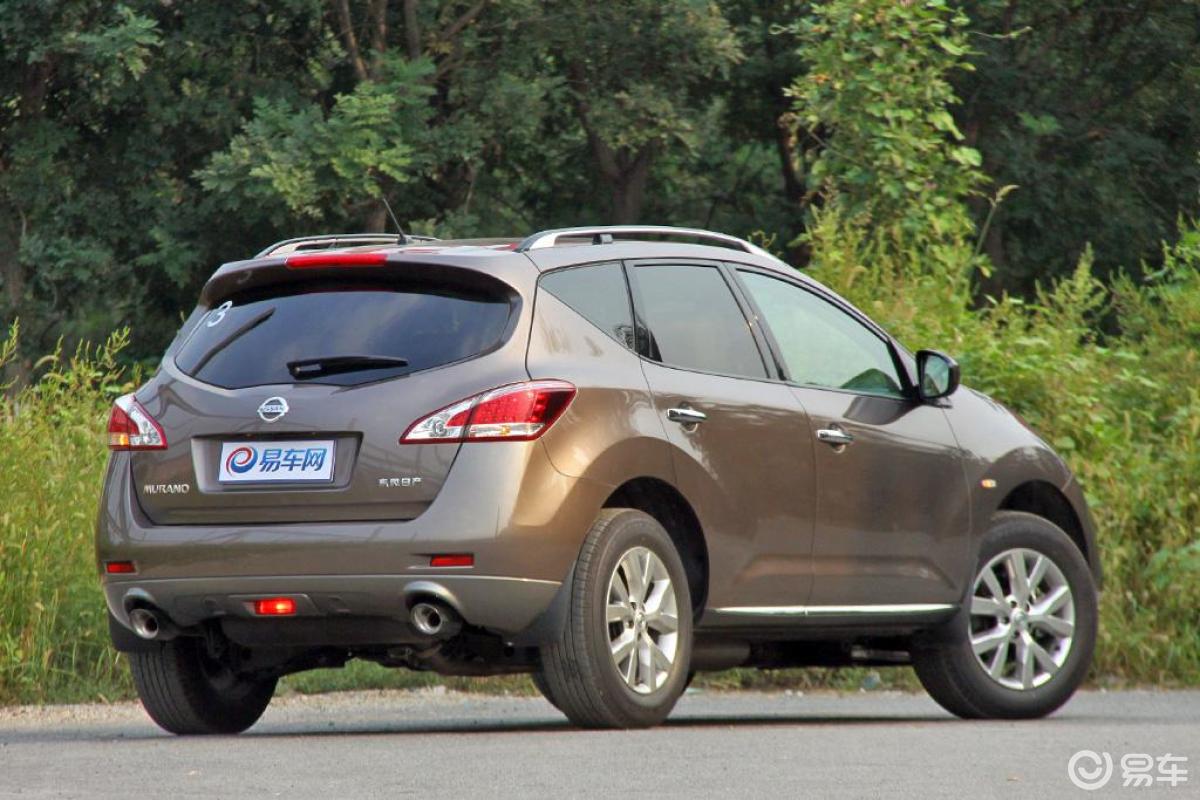 东风日产  楼兰 2011款  2021款  2019款  2017款  2015款  2013款