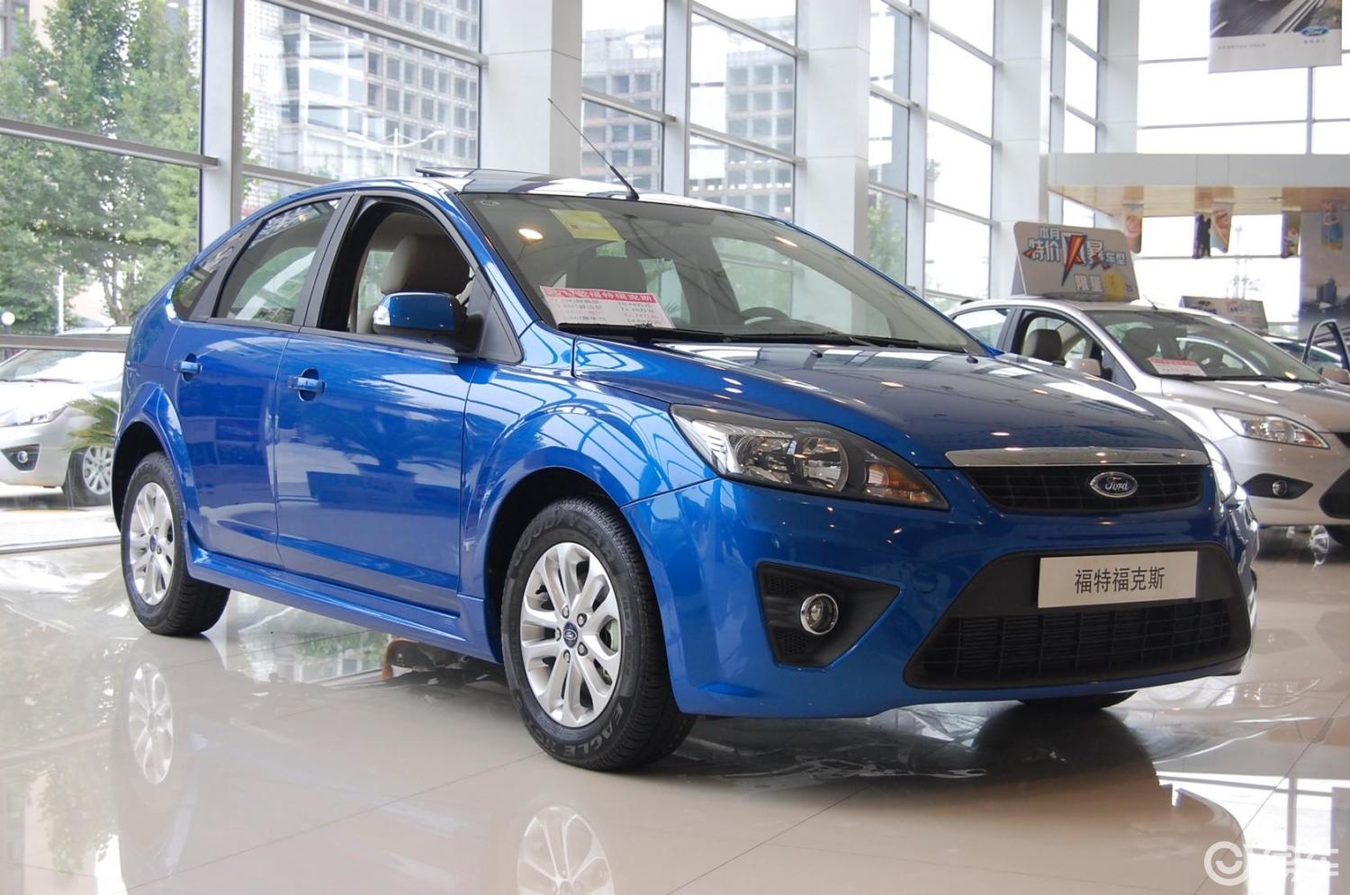 两厢1.8自动时尚型