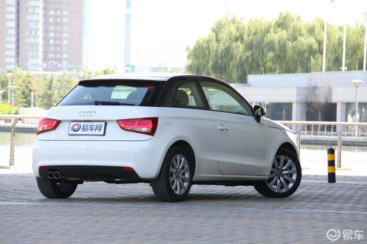 【奥迪a12012款1.