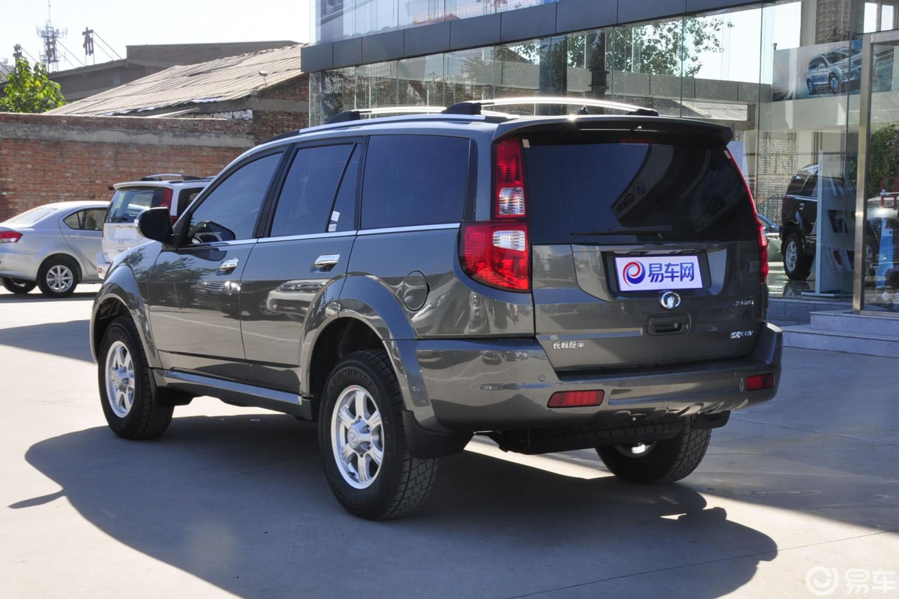 【哈弗h32010款领先版 两驱 豪华 汽油版外观汽车图片-汽车图片大全】