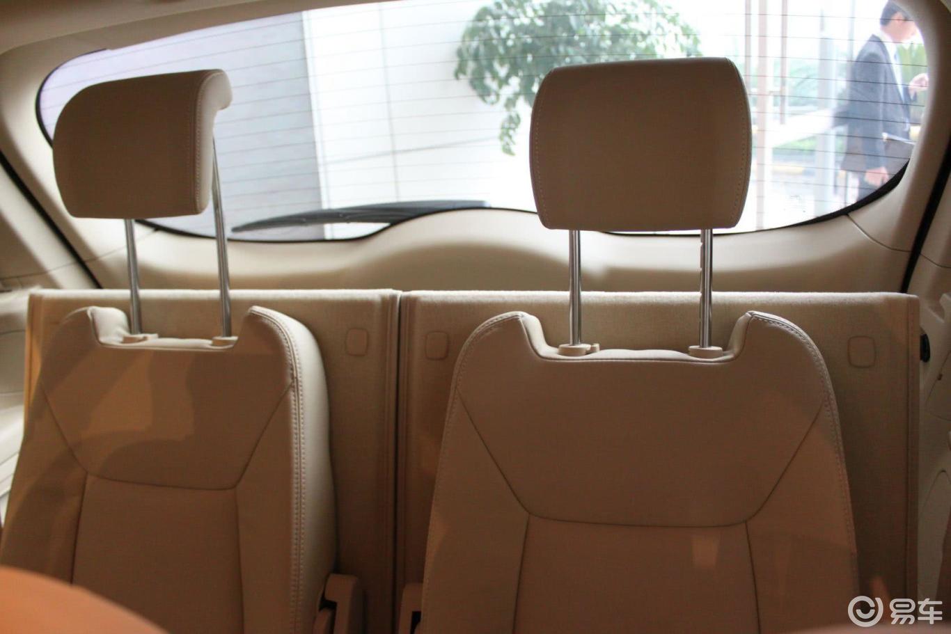 麦柯斯空间-钛晶灰