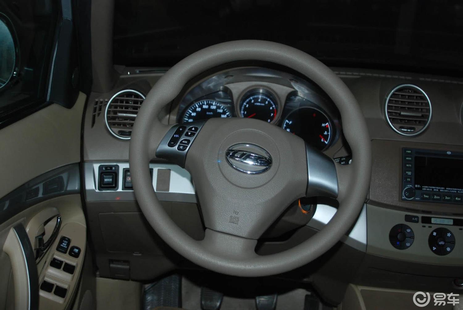 【永源a3802010款2.0l 手动 五门版内饰汽车图片-汽车图片大全】-易车