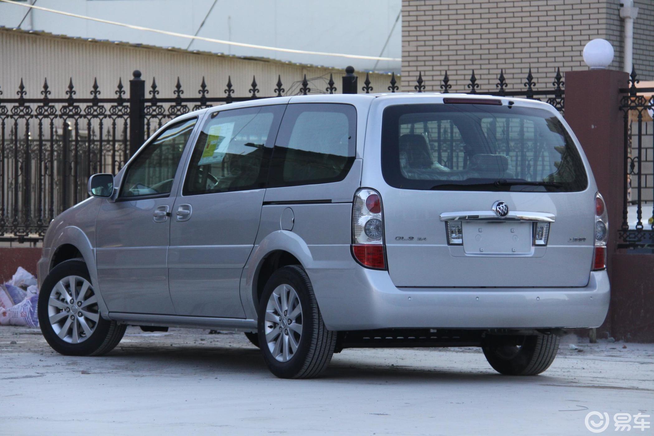 商务车 2.4 ct 舒适版