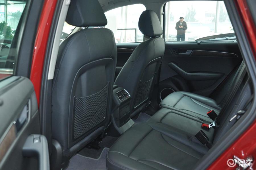 【奥迪q52011款3.2 fsi 越野款内饰汽车图片-汽车图片大全】-易车网