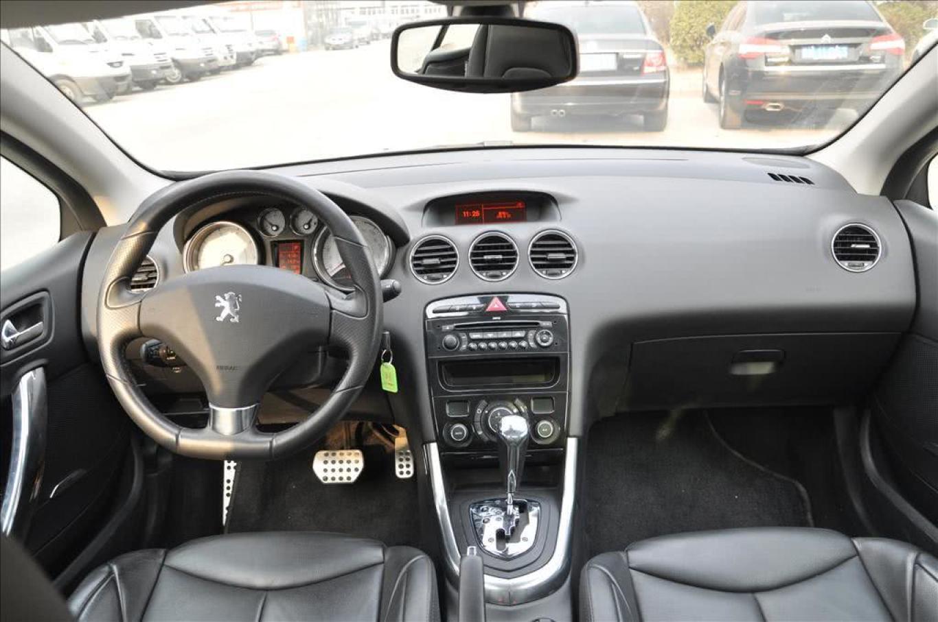 标致308(进口)cc 运动型内饰