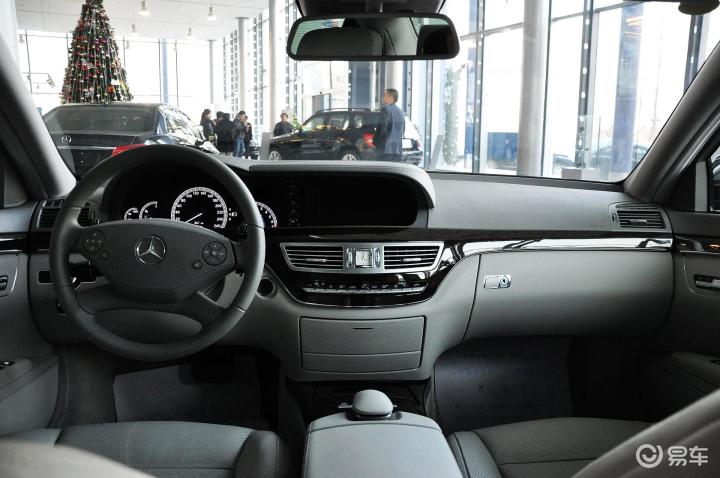2010款 奔驰s级(进口) s 300 l 尊贵型