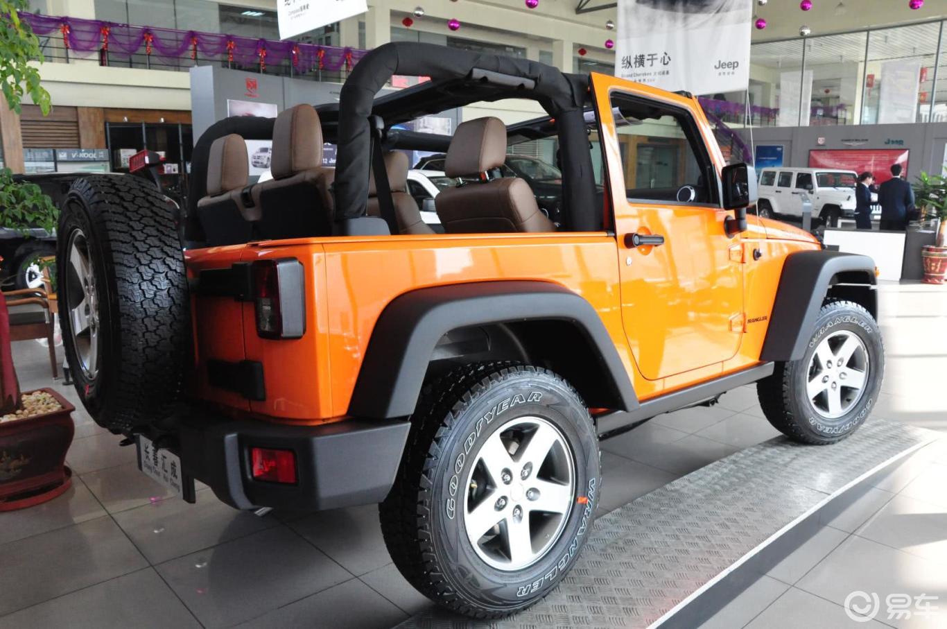 后45度(车头向右)