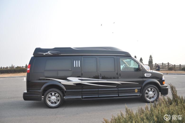 gmc7座2500型豪华商务车