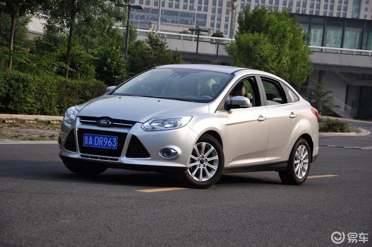 6l 自动 尊贵型】福特福克斯三厢_1.6l 自动 尊贵型图片-网通社汽车