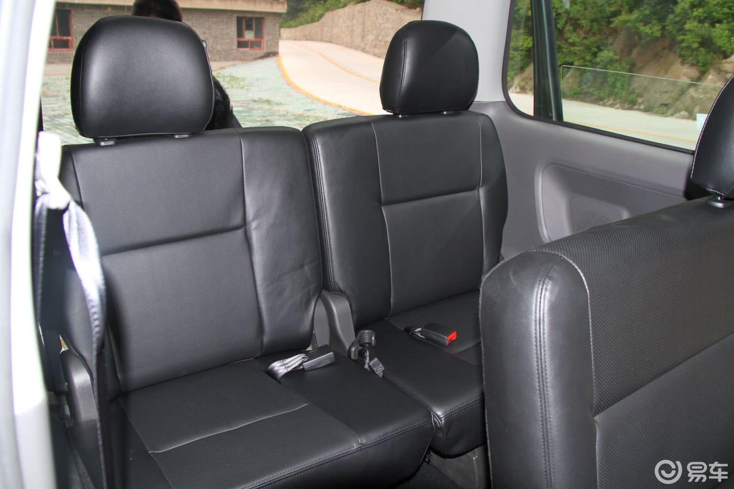 【长城v802012款1.5t 手动 雅尚版空间汽车图片-汽车图片大全】-易车