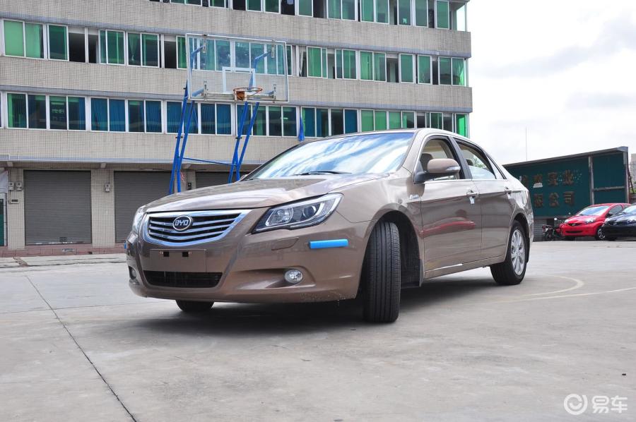 【比亚迪g62013款1.