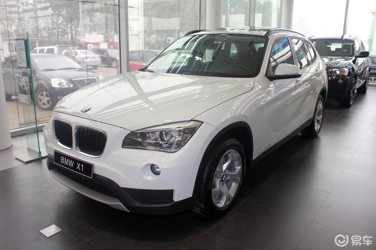 【宝马x12013款sdrive18i 领先型侧前45度车头向左水平汽车图片-汽车